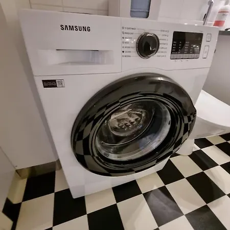 Valoisa Jossa Erinomaiset Vuoteet. Διαμέρισμα