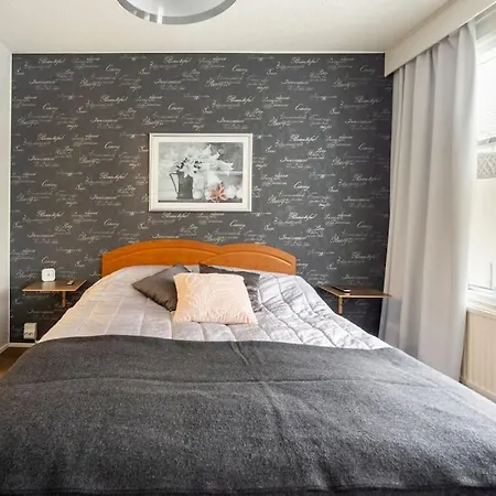 Valoisa Jossa Erinomaiset Vuoteet.